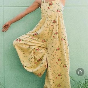 Retro floral print jumpsuit